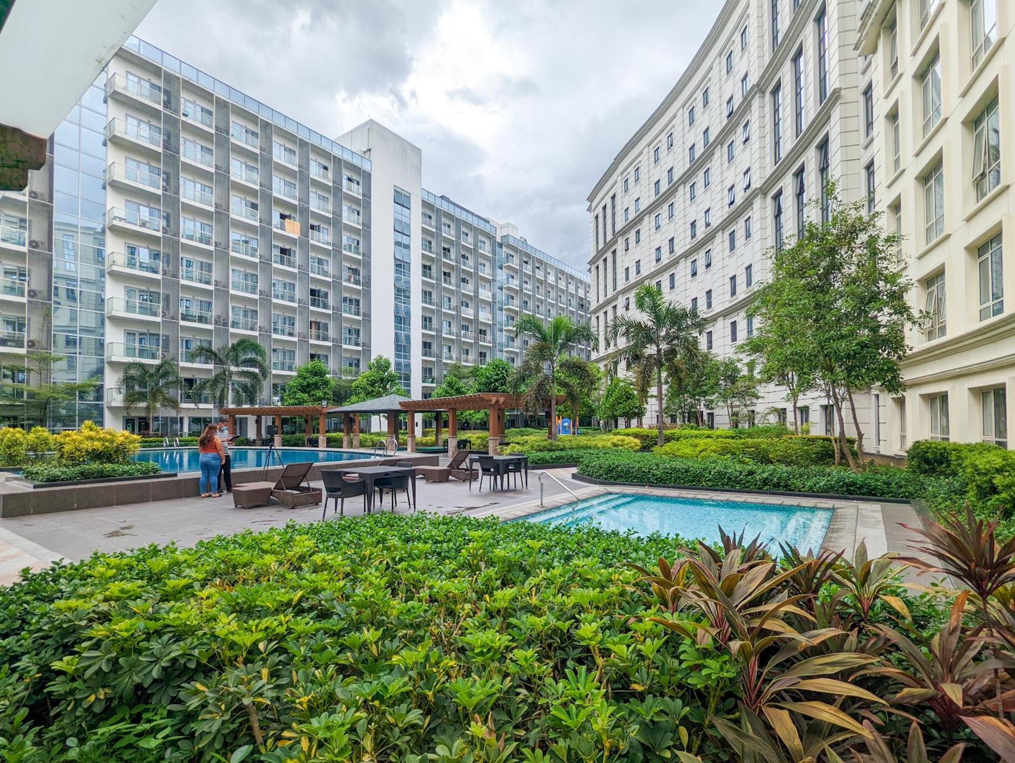 Studio Condo Naia Airport Terminal 3 Newport City Casino Manila Exterior foto