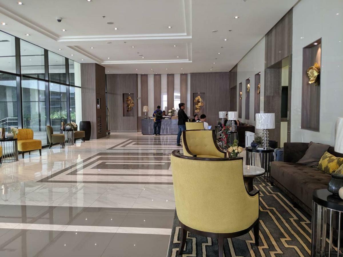 Studio Condo Naia Airport Terminal 3 Newport City Casino Manila Exterior foto
